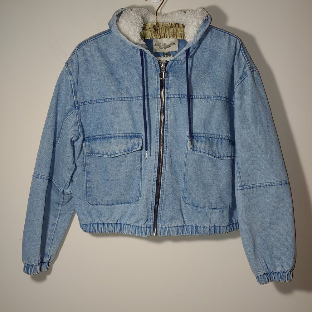 Ashley Vintage Charm Cropped Hooded Denim Jacket Size L Washed Blue